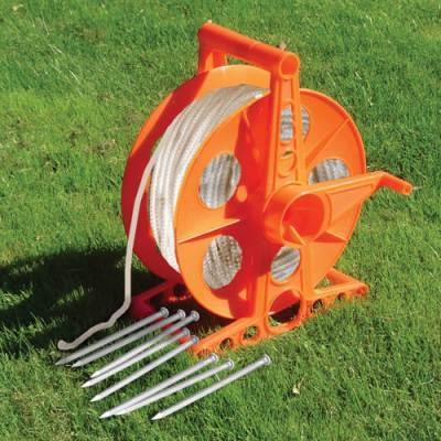 Twine reel with heavy duty polyester rope